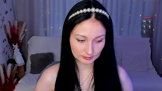 Snapshot of LisaMooore chatting on 01/08/25, 06:41 LisaMooore online show from 01/08/25, 06:41