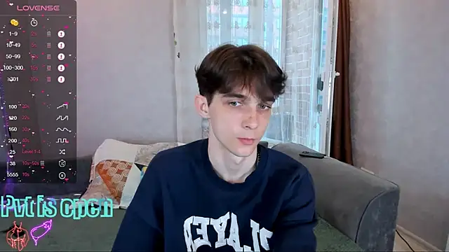 Aaron Boom online show from 05/09/26, 03:50
