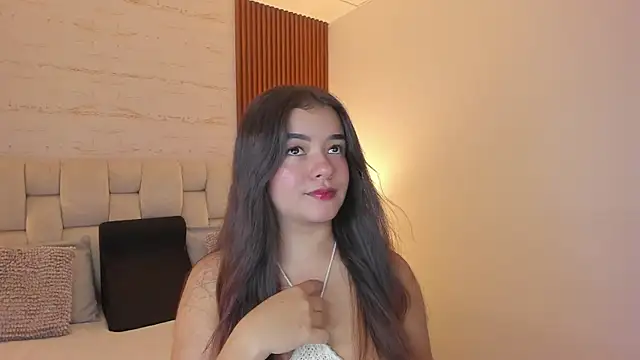 Snapshot of SophiaWylde chatting on 01/29/25, 03:44 SophiaWylde online show from 01/29/25, 03:44