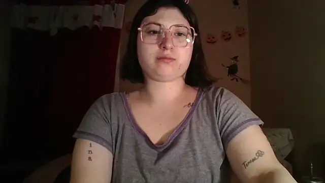 imsohornydacom online show from 10/25/25, 01:46