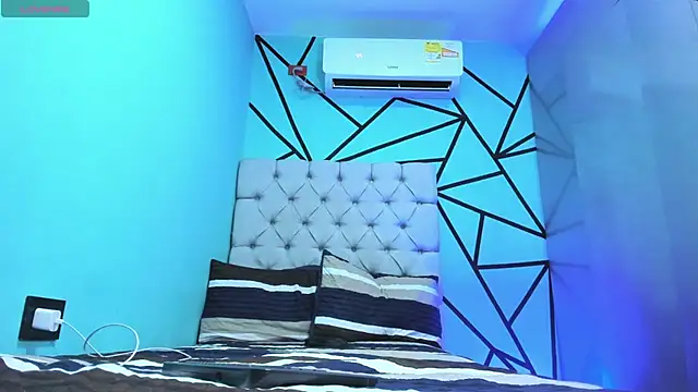 juande 24 online show from 03/22/26, 02:53