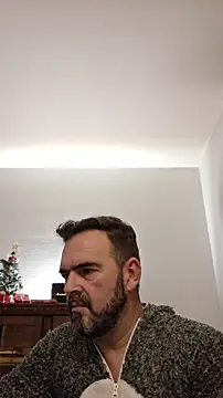 Snapshot of pachapeter chatting on 12/23/25, 07:17 pachapeter online show from 12/23/25, 07:17