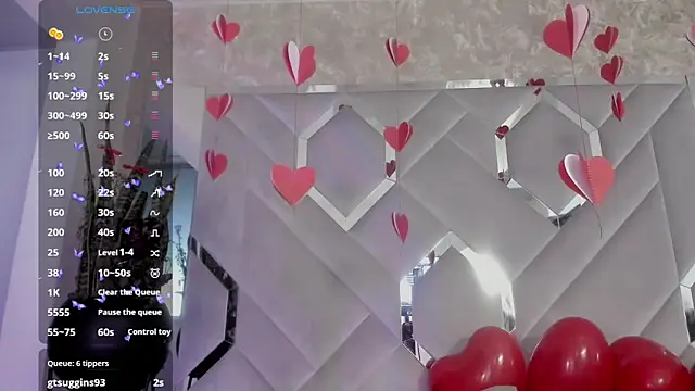 Sara Foxx1 online show from 02/15/25, 10:00