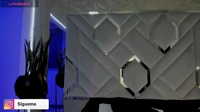 Sara Foxx1 online show from 10/16/25, 01:06