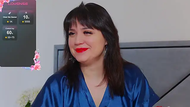 Snapshot of BellaHillss chatting on 02/17/25, 07:58 BellaHillss online show from 02/17/25, 07:58