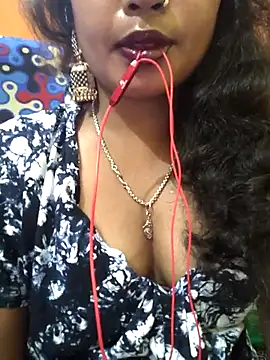 Snapshot of jasss-11 chatting on 11/21/25, 07:01 jasss-11 online show from 11/21/25, 07:01