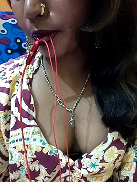 Snapshot of jasss-11 chatting on 11/26/25, 06:31 jasss-11 online show from 11/26/25, 06:31