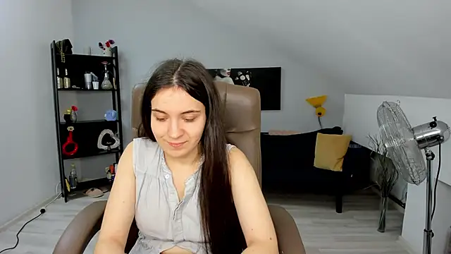 MelissaWiliam online show from 12/17/24, 12:00