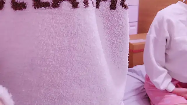 Snapshot of hina_porn chatting on 01/21/25, 06:22 hina porn online show from 01/21/25, 06:22