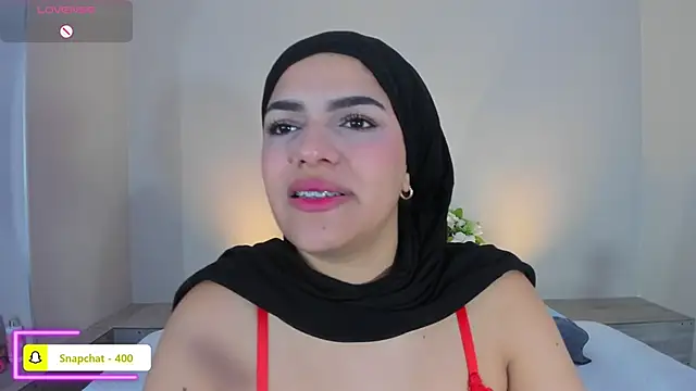 Umarani  online show from 04/20/26, 06:42