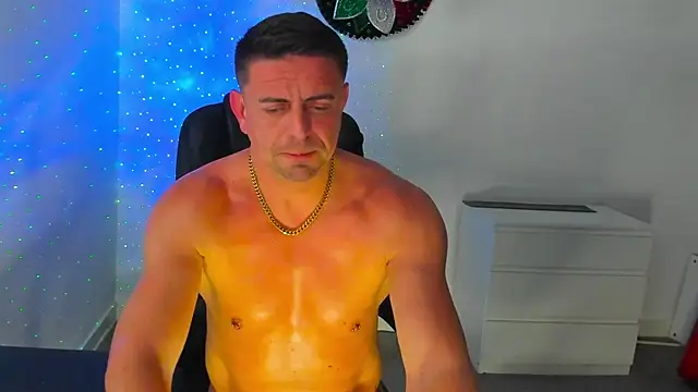 petr37pol online show from 05/05/26, 05:32