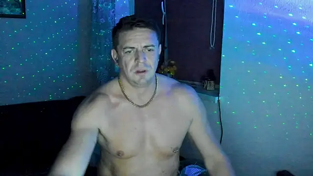 Snapshot of petr37pol chatting on 06/10/26, 01:06 petr37pol online show from 06/10/26, 01:06