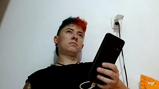 tomboyblue online show from 01/31/25, 02:04