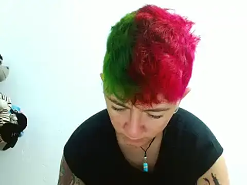 tomboyblue online show from 03/08/25, 12:20