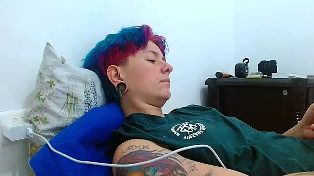 tomboyblue online show from 04/02/26, 06:38