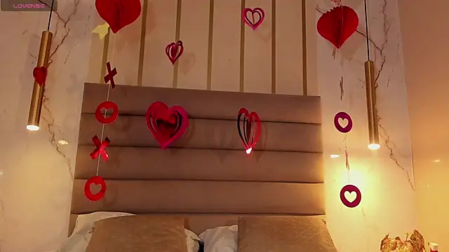 Snapshot of Ary1_ chatting on 02/17/25, 03:04 Ary1 online show from 02/17/25, 03:04