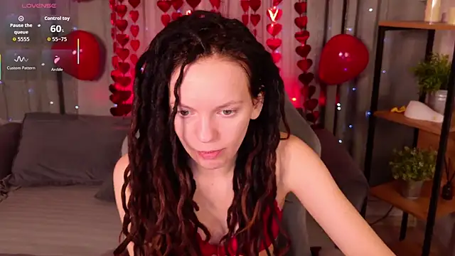 Snapshot of CoreyJane chatting on 02/08/26, 04:38 CoreyJane online show from 02/08/26, 04:38