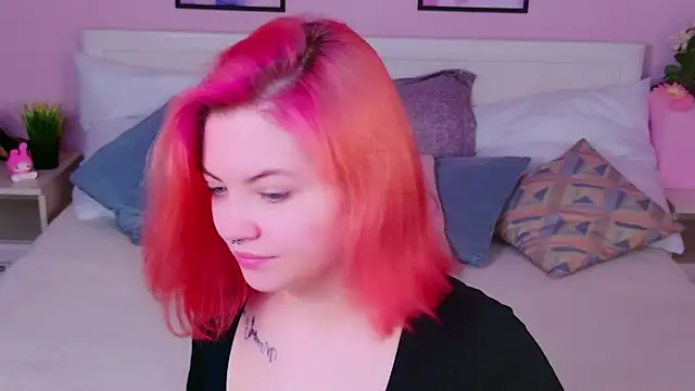 Snapshot of Lisa_Adam chatting on 01/17/25, 04:06 Lisa Adam online show from 01/17/25, 04:06