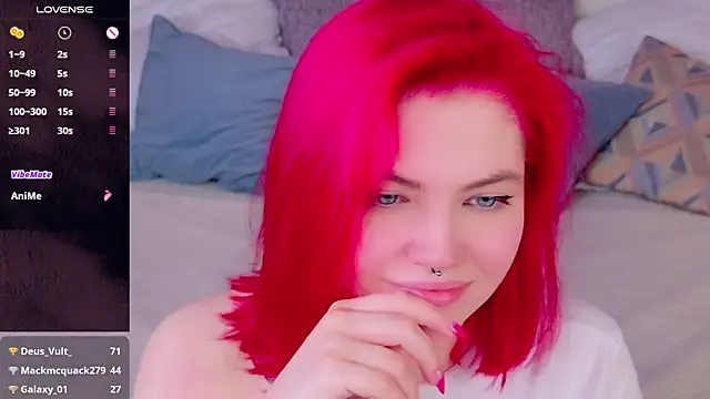 Snapshot of Lisa_Adam chatting on 01/27/25, 07:14 Lisa Adam online show from 01/27/25, 07:14