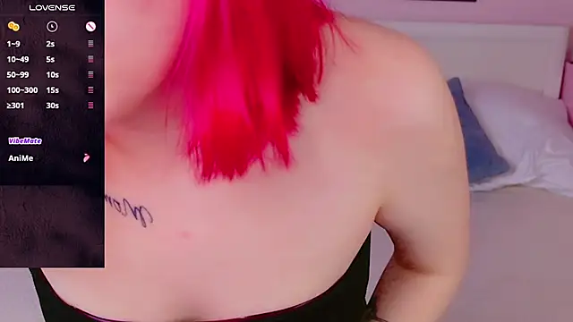 Snapshot of Lisa_Adam chatting on 01/30/25, 04:16 Lisa Adam online show from 01/30/25, 04:16