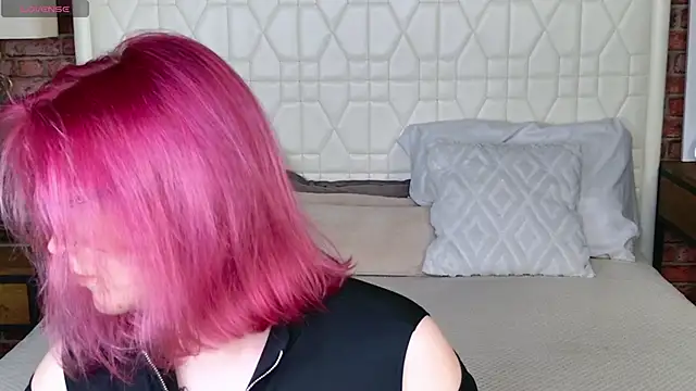 Snapshot of Lisa_Adam chatting on 09/11/25, 07:14 Lisa Adam online show from 09/11/25, 07:14