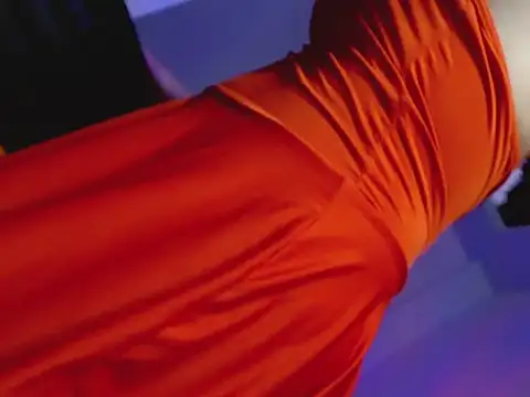 Snapshot of Ella_foxxx chatting on 02/19/26, 03:57 Ella foxxx online show from 02/19/26, 03:57