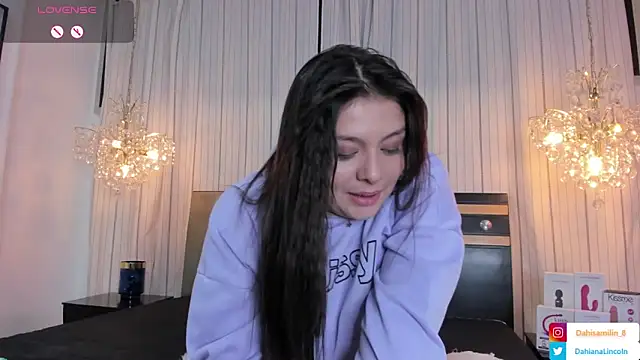 Snapshot of DahianaLincoln chatting on 01/12/25, 02:03 DahianaLincoln online show from 01/12/25, 02:03