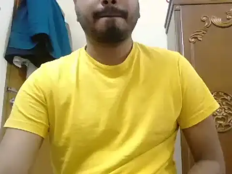 Snapshot of desiboyasif chatting on 09/30/25, 07:08 desiboyasif online show from 09/30/25, 07:08
