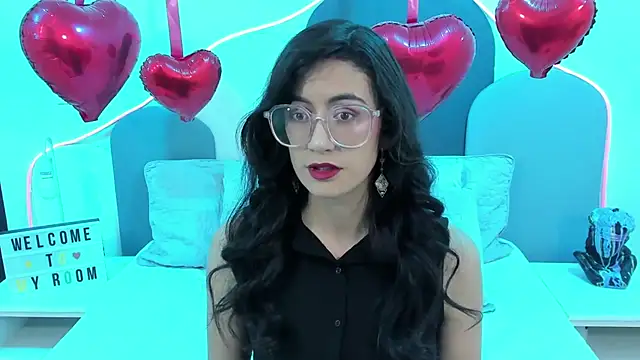 SophieGomez22 online show from 02/14/25, 11:10