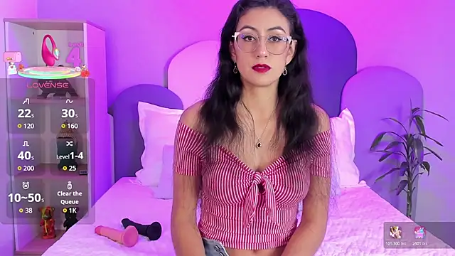 SophieGomez22 online show from 12/20/25, 11:28