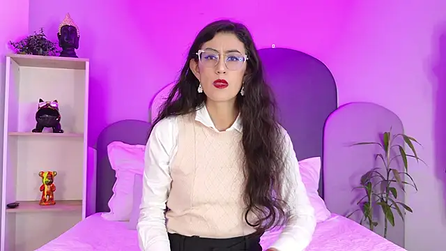 SophieGomez22 online show from 04/04/26, 11:18