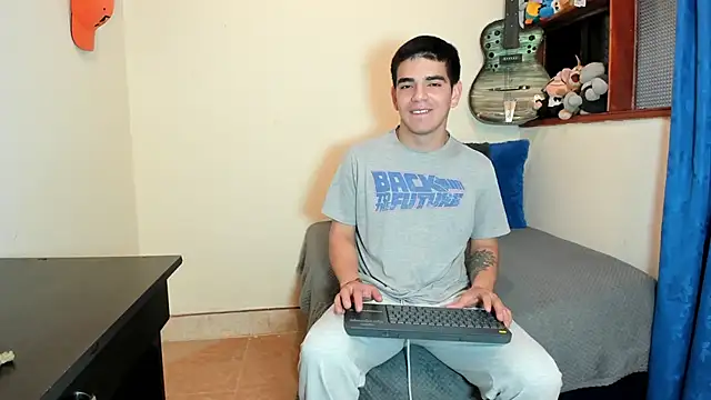 Ares Johnson online show from 02/21/25, 04:16