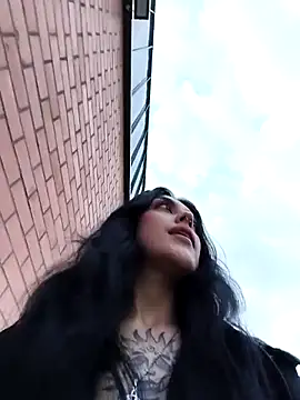 Mazikeen-- online show from 11/12/25, 10:09