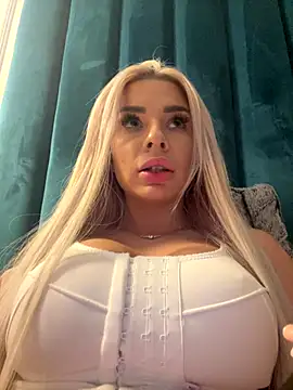 Snapshot of Russian_Ava chatting on 09/29/25, 07:40 Russian Ava online show from 09/29/25, 07:40