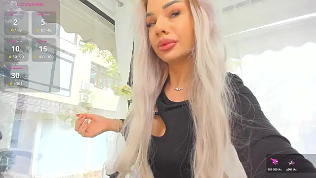 Snapshot of Russian_Ava chatting on 10/27/25, 09:02 Russian Ava online show from 10/27/25, 09:02