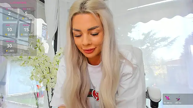 Snapshot of Russian_Ava chatting on 01/06/26, 08:18 Russian Ava online show from 01/06/26, 08:18