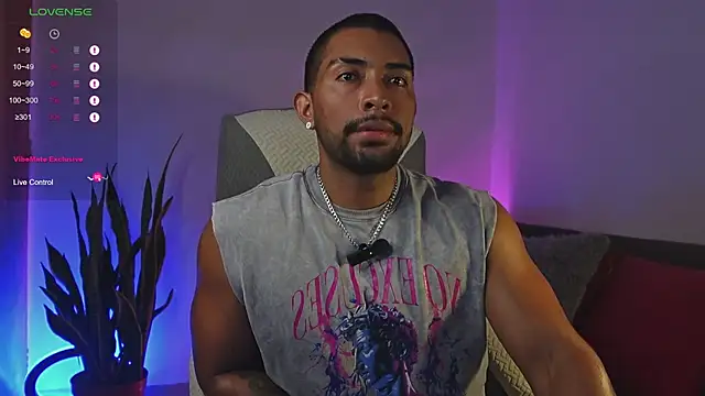 Couple muscle1 online show from 04/23/26, 02:02