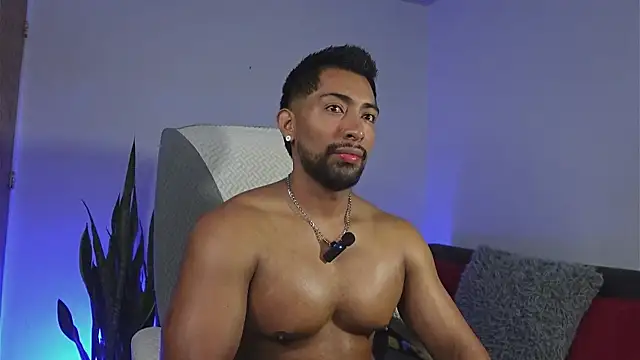 Couple muscle1 online show from 06/15/26, 10:17