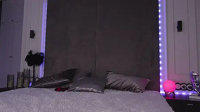 mila blvck online show from 02/05/25, 11:12