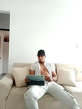 bonehur online show from 10/21/25, 09:37