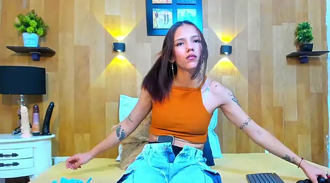 marianaa90 online show from 02/18/25, 07:30