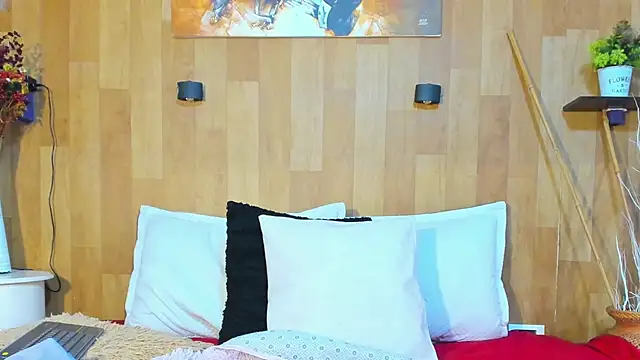 marianaa90 online show from 02/23/26, 04:26