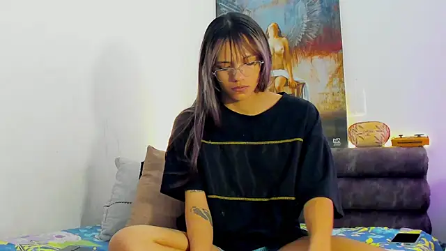 marianaa90 online show from 07/25/26, 12:25