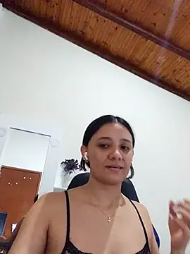 anny vittar online show from 11/25/25, 05:40