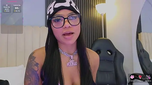 Madiee Rhea online show from 04/18/26, 08:31