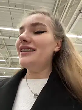 Holy Tereza online show from 01/07/25, 03:23