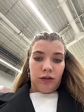 Holy Tereza online show from 02/25/25, 03:16