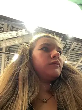 Holy Tereza online show from 12/19/25, 03:08