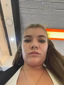 Holy Tereza online show from 07/14/26, 03:40