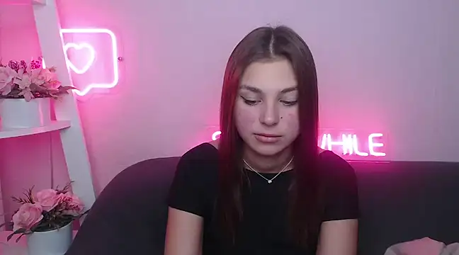 Snapshot of MilanaAngelAs chatting on 01/25/25, 10:51 MilanaAngelAs online show from 01/25/25, 10:51